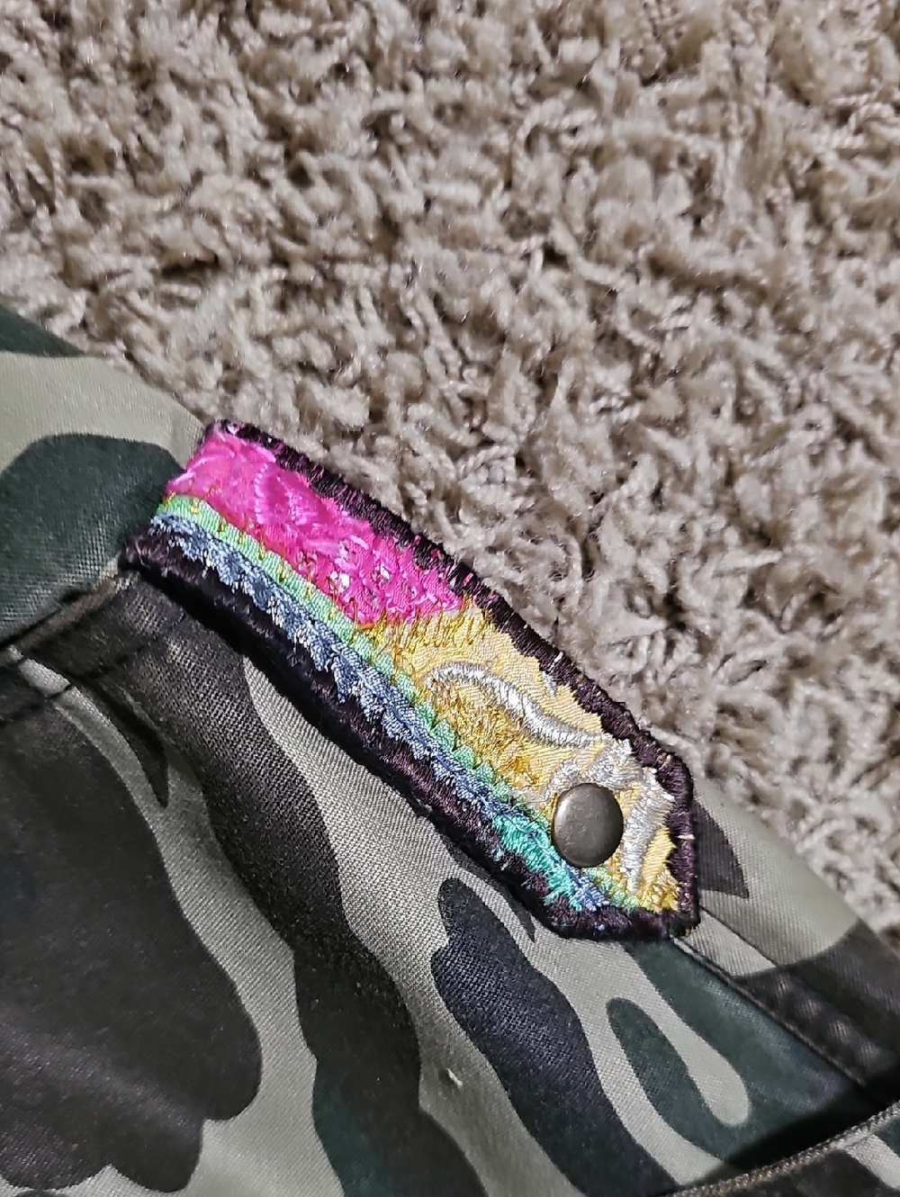 Anthropologie Beautiful Stories Jacket Embroidered Camoflage Charm Large Bomber - Picture 8 of 12